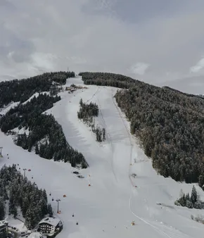 View from AMA Stay: ski slopes in the best conditions - Dolomiti Superski